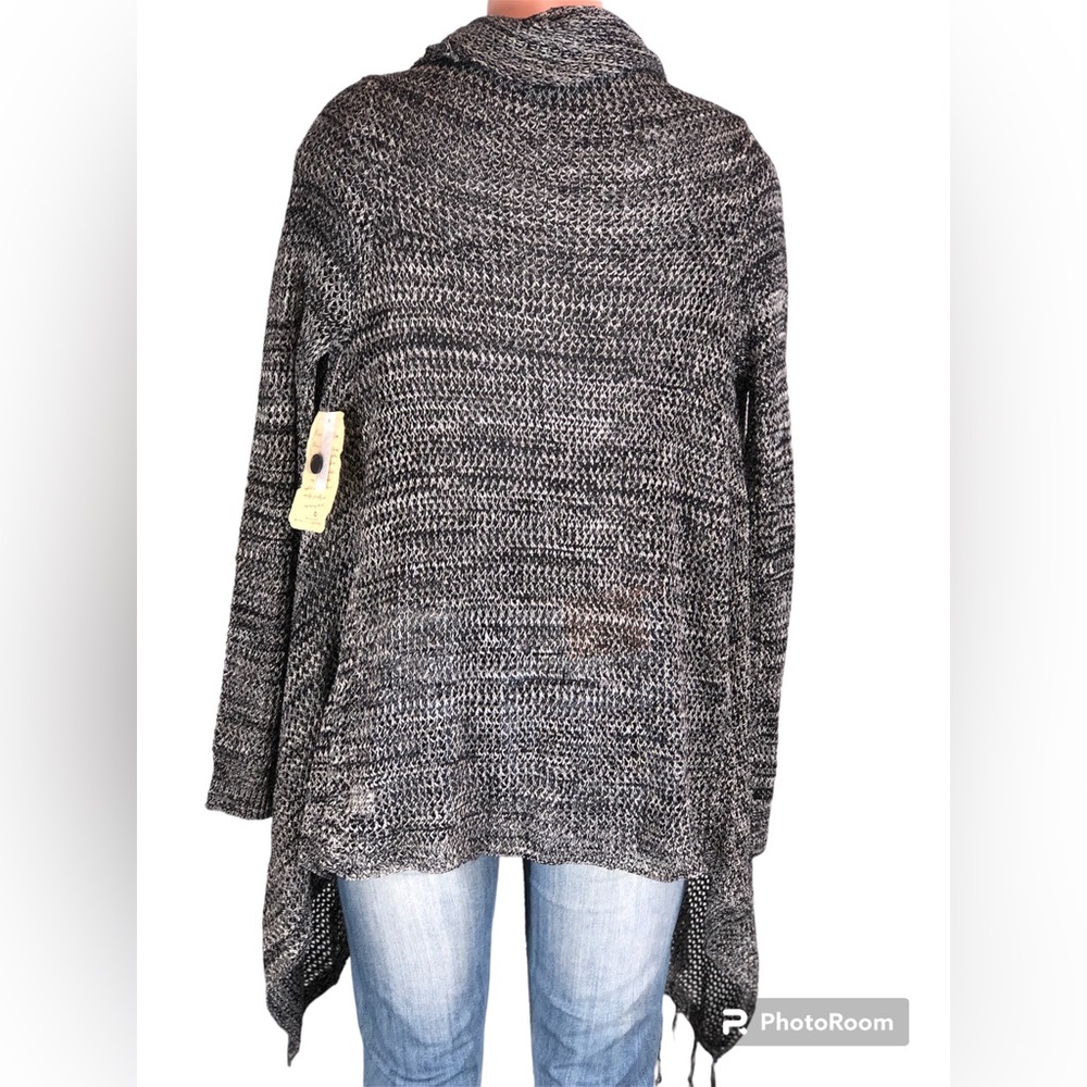 ONE WORLD Cardigan - Picture 4 of 12